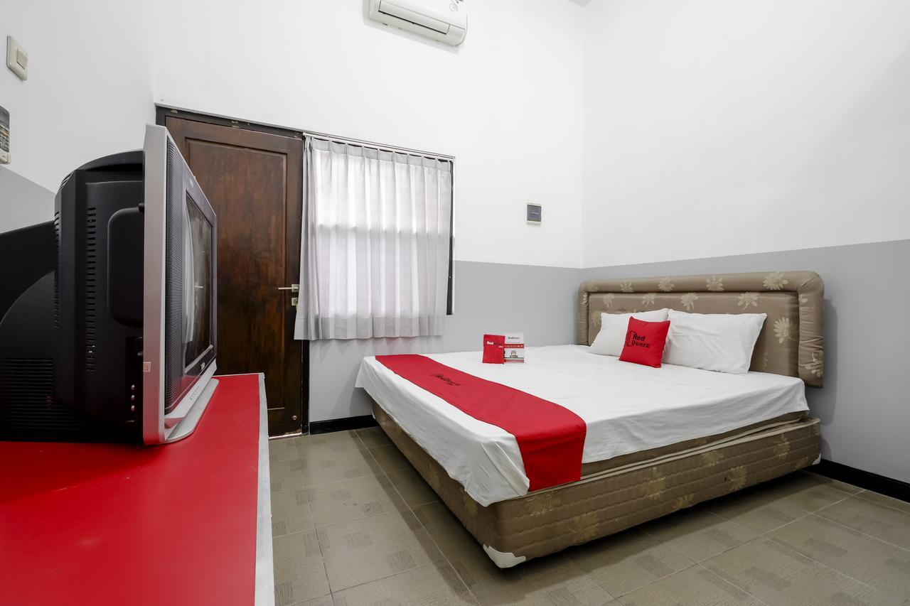 Reddoorz @ Prambanan Timur Raya Семаранг Екстериор снимка