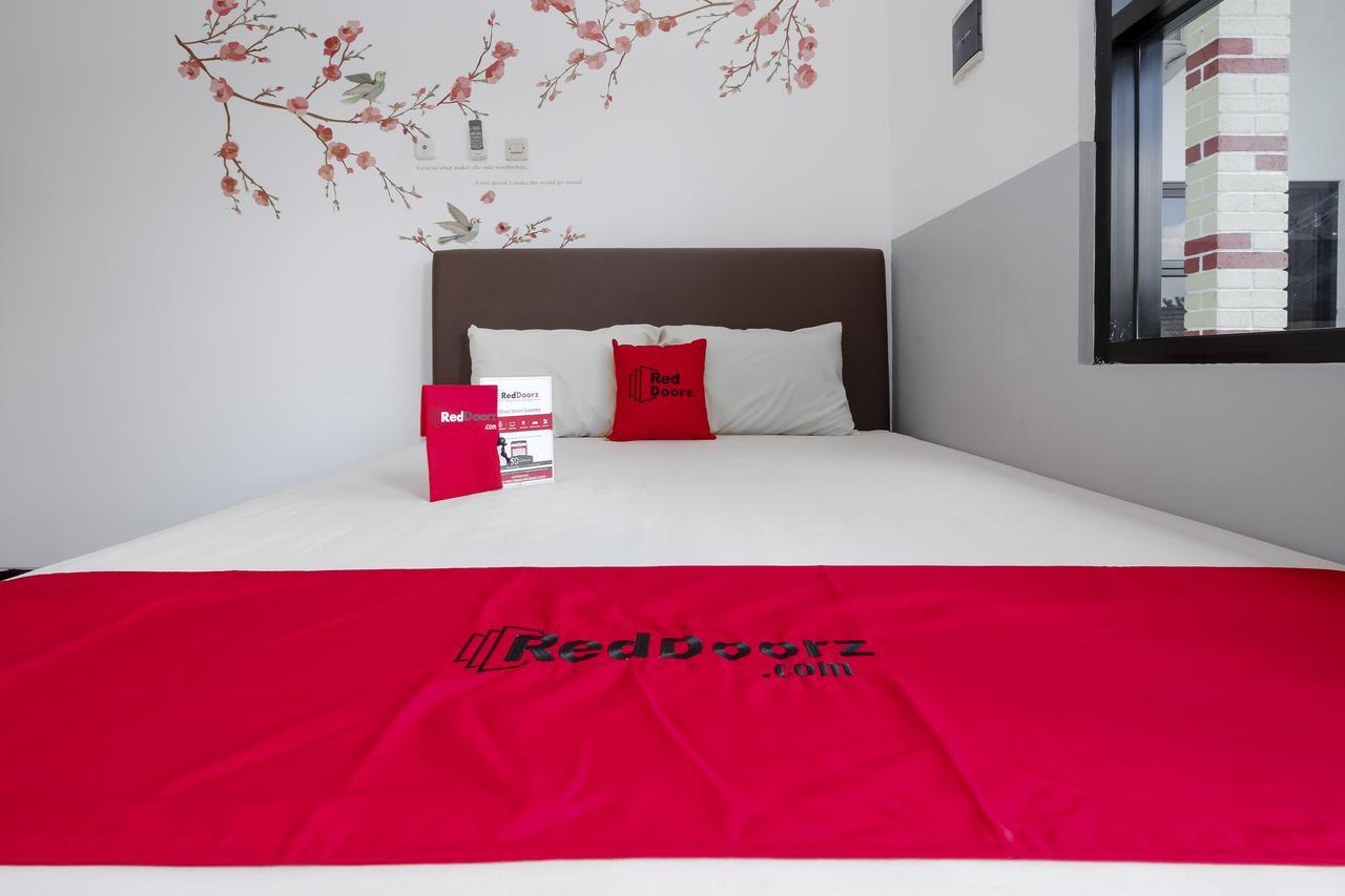 Reddoorz @ Prambanan Timur Raya Семаранг Екстериор снимка