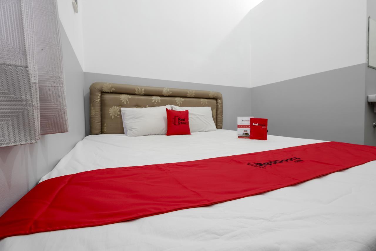 Reddoorz @ Prambanan Timur Raya Семаранг Екстериор снимка